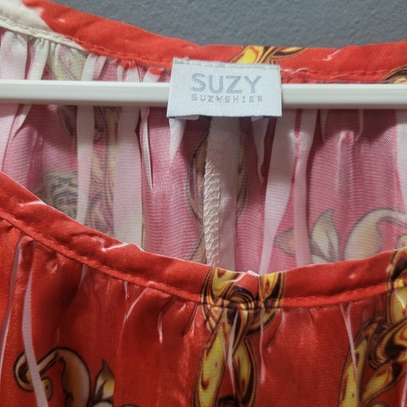 Suzy Shier Short Batwing Cold Shoulder Top S - Picture 5 of 6